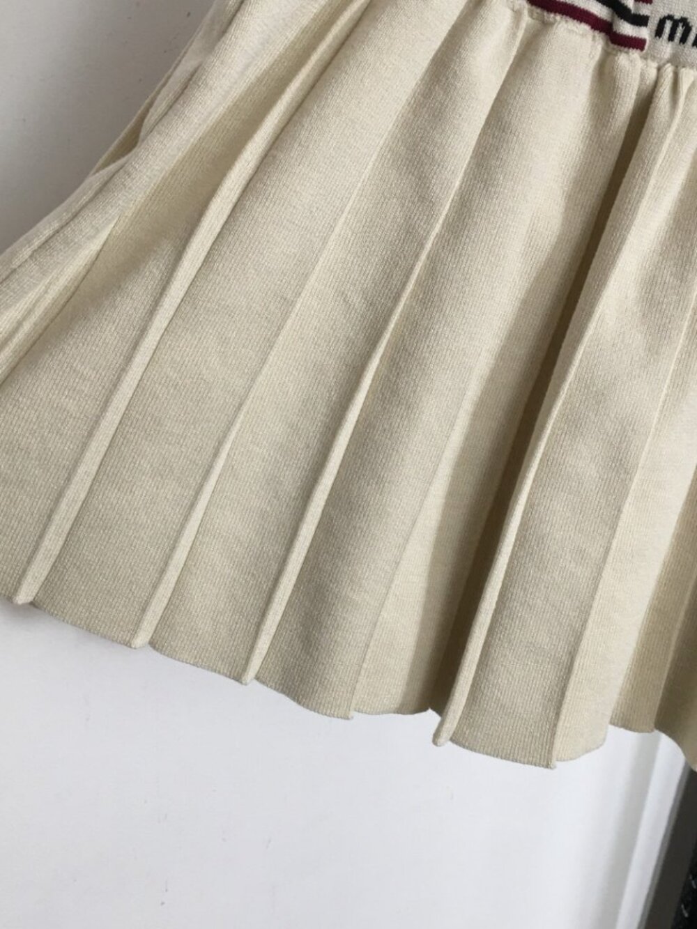 Miu Miu - Apricot - Skirt - Preppy-style pleated red stripes - Picture 6 of 6